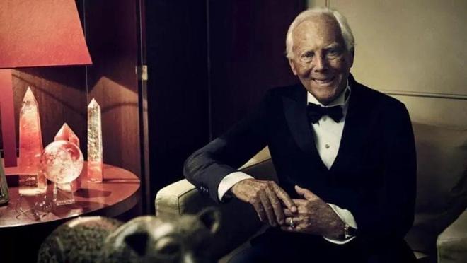 落！乔治·阿玛尼去世享年91岁冰球突破豪华版“时尚之王”陨(图2)